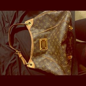 Louis Vuitton purse